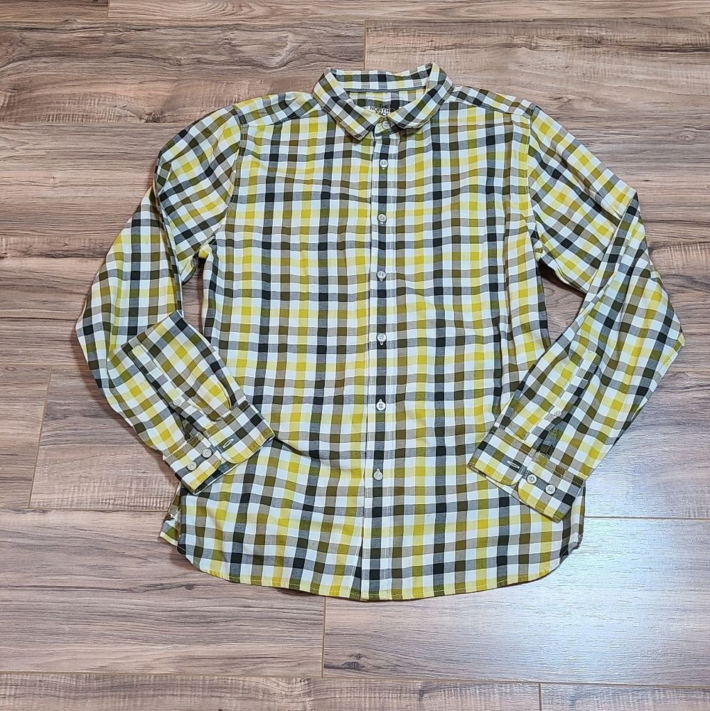 North face mens plaid button down size XL